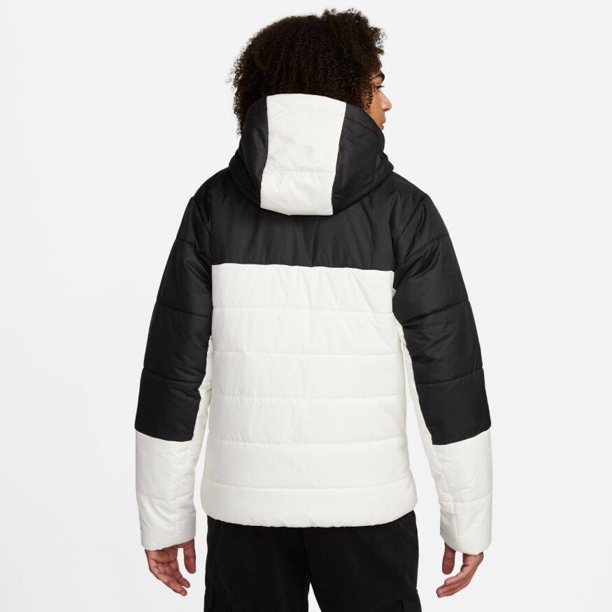 Nike discount repeat jacket